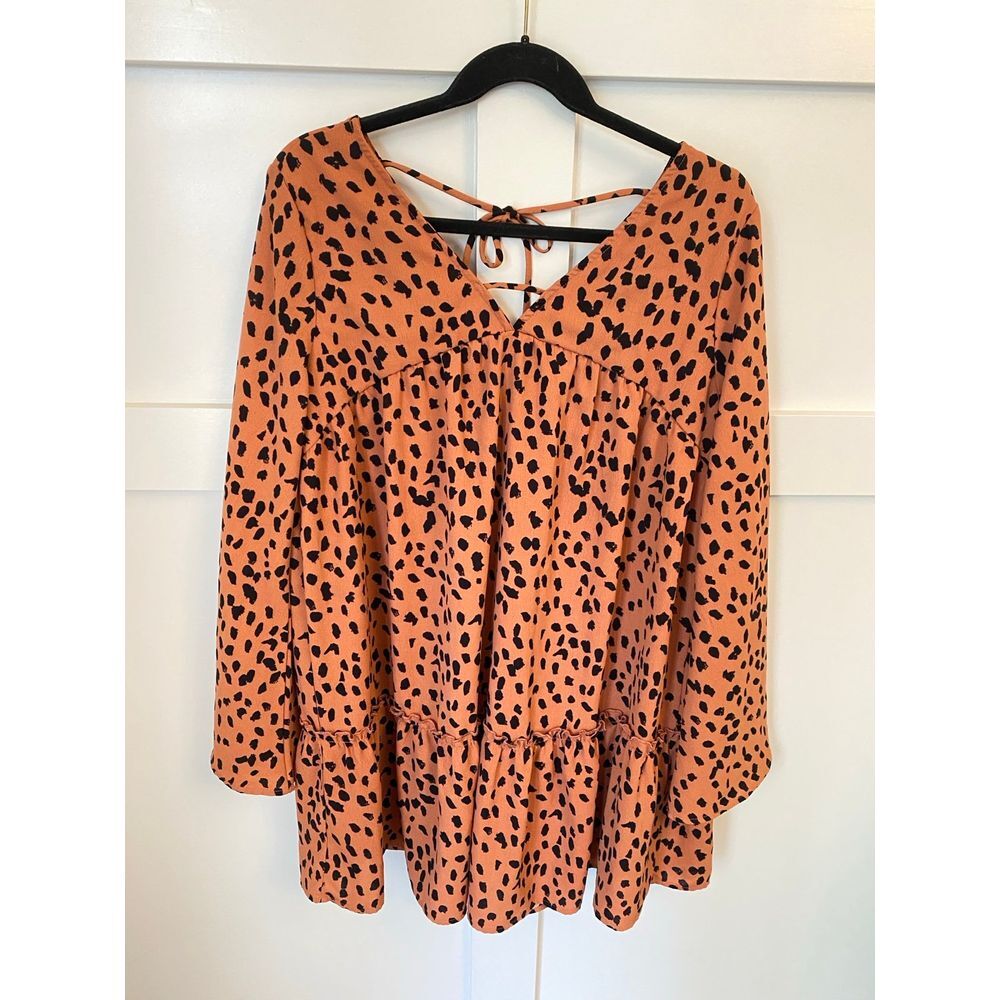 Peach Love Medium Mini Dress V neck dotted print‎